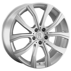 Mercedes-Benz MR218